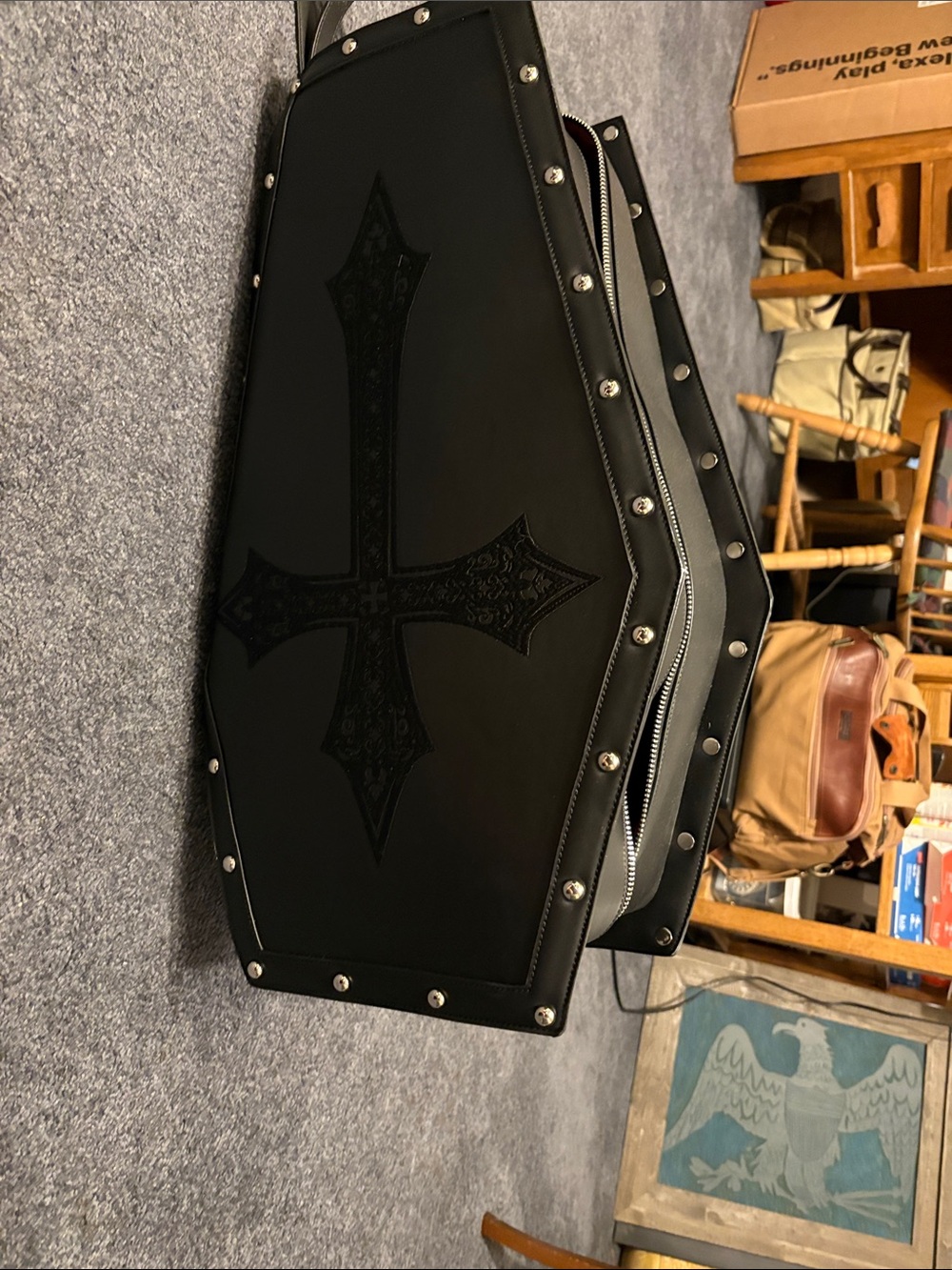 Vivo Black Coffin-Shaped Travel Case with Gothic Cross